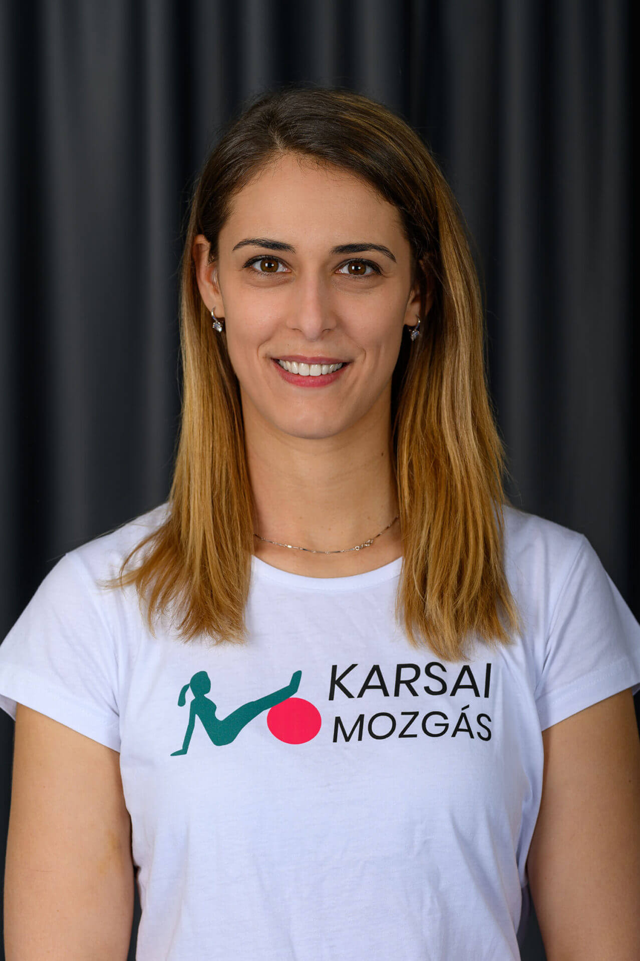 Karsai Dóra